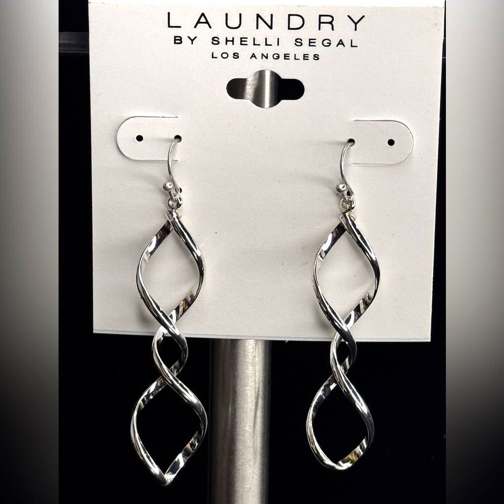 NWT Laundry By Shelli Segal Silver Geometric Twisted Drop Earrings 2.5" Modern